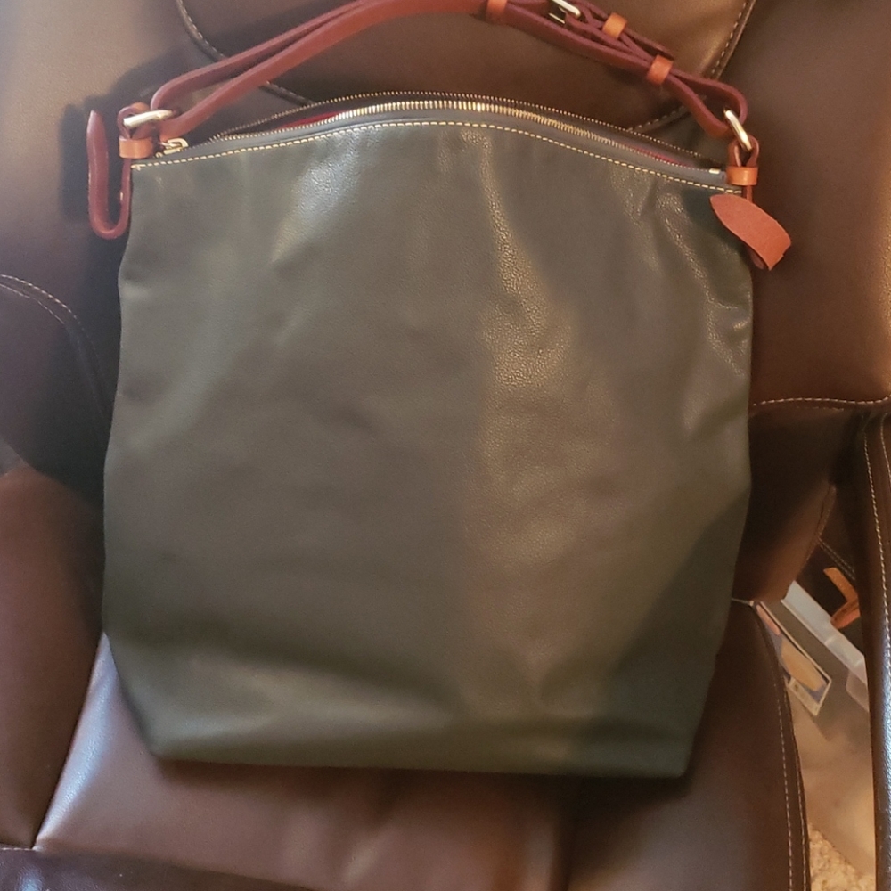 Dooney and Bourke - Picture 2 of 4
